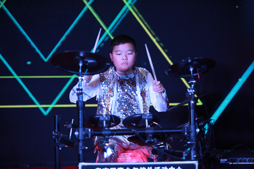 大禹漢光2018年“同心同行，共創未來”主題年會圓滿成功